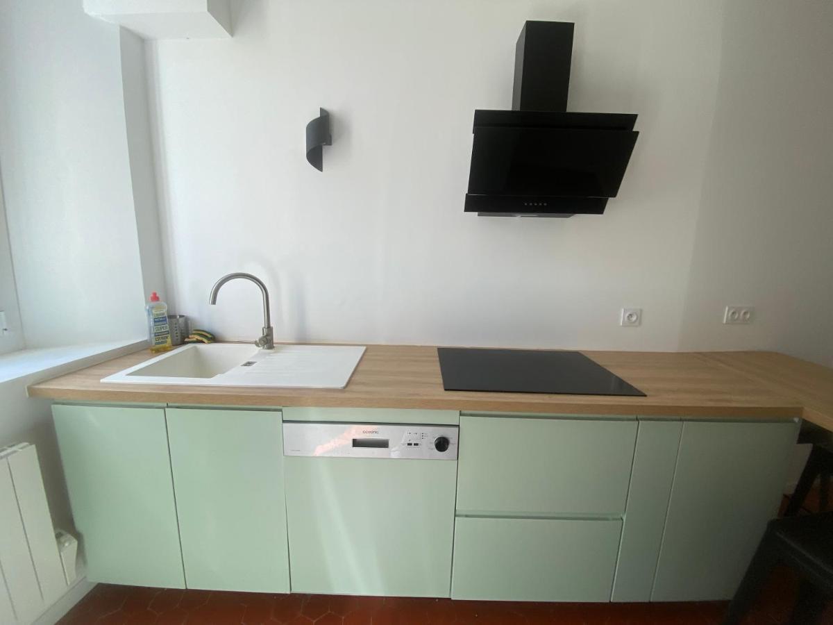Charmant T3 Dans Le Centre Historique Apartment Manosque Luaran gambar